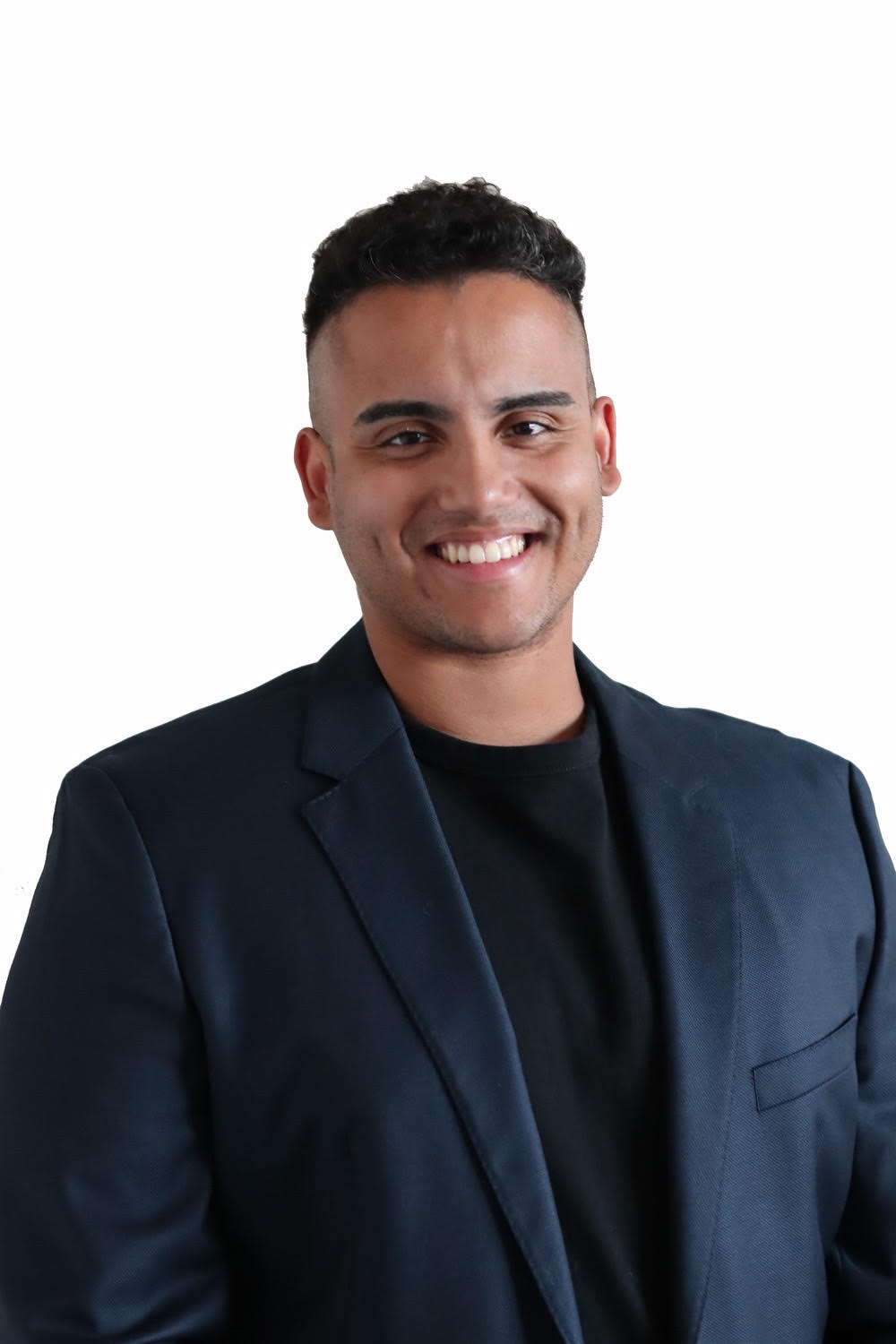 Adam Alvarez, Founder of AnaqVisual